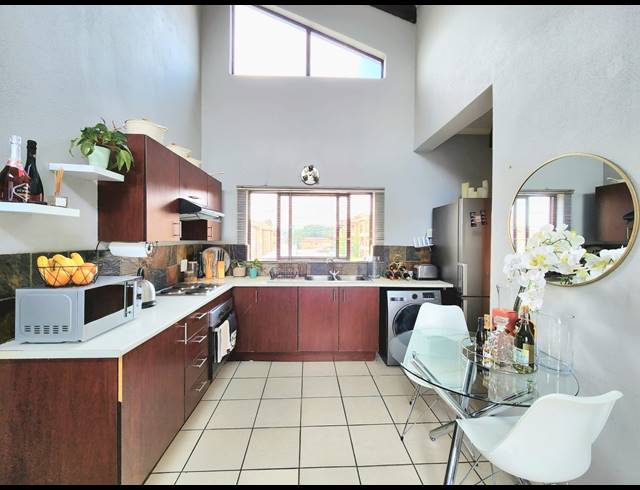 2 BEDROOM APARTMENT FOR SALE IN HONEYDEW